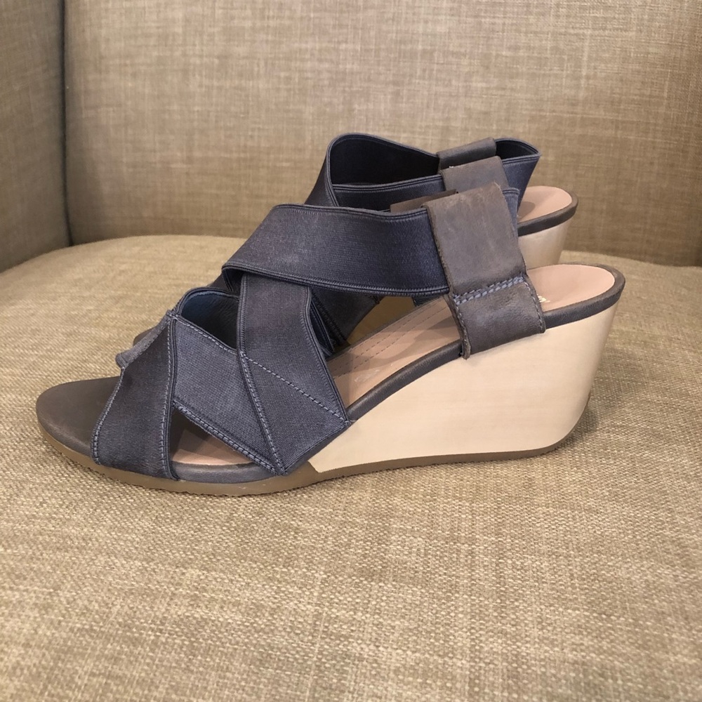 NEW Camper Metallic Elastic Wedges 3” high